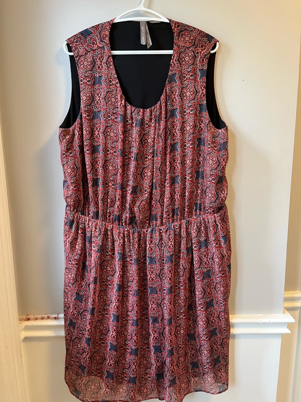 Sleeveless Red Paisley Print Day Dress